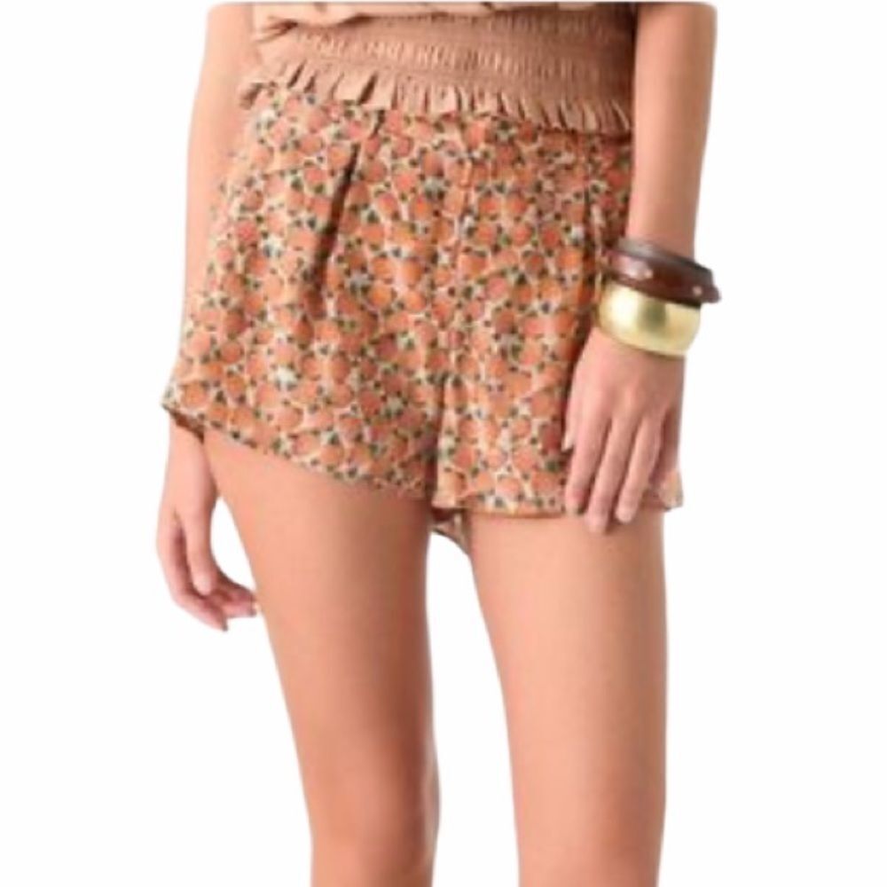 Joie Barnaby Beige Pineapple Print Silk Shorts Size 6